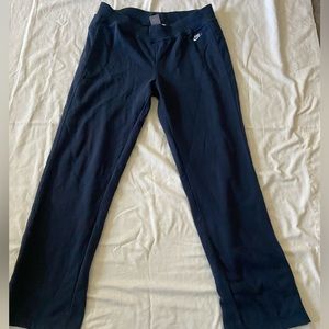 Gently used Women’s size Large Nike sweat pants
